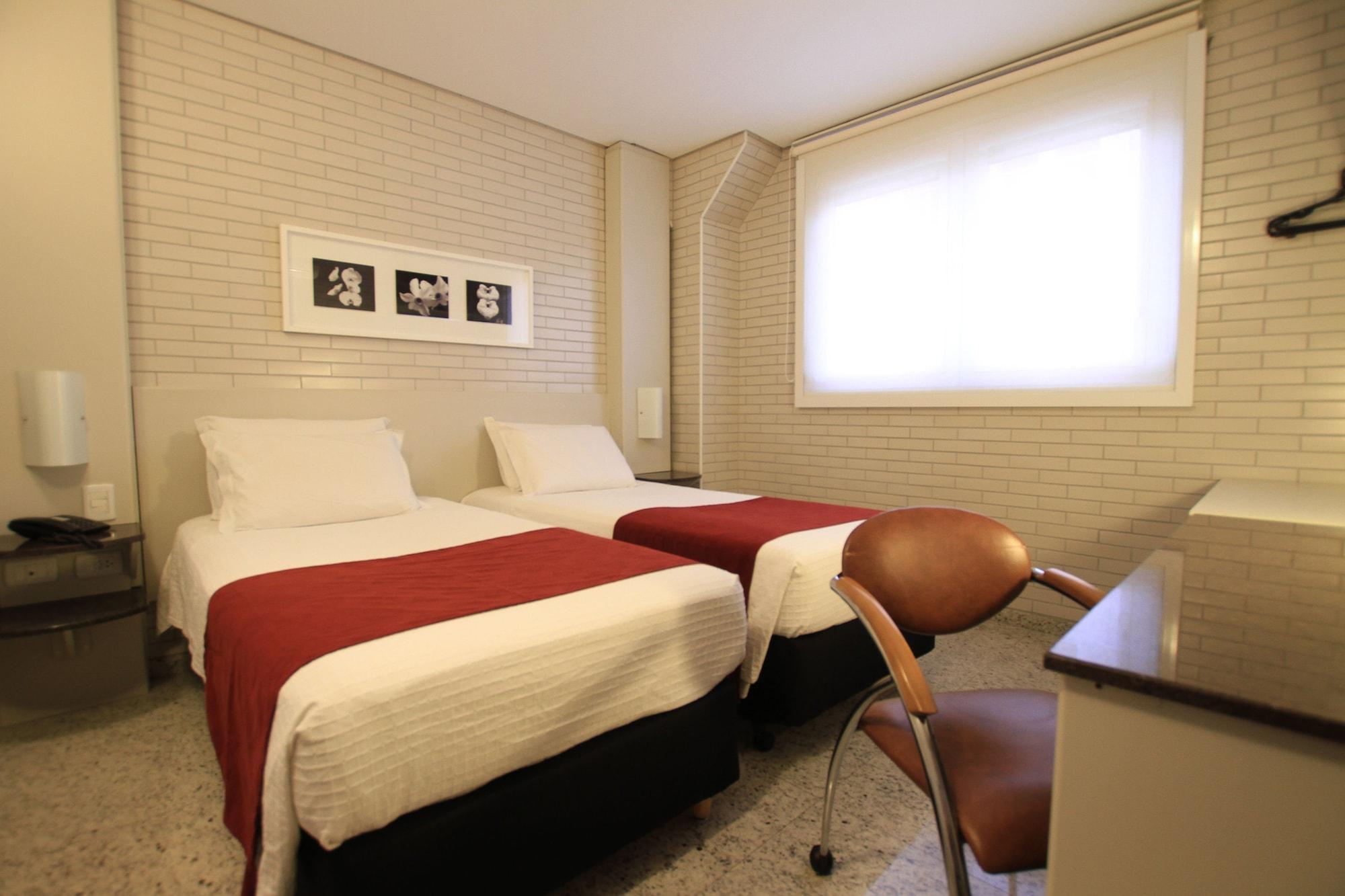 Hotel Confiance Batel Κουριτίμπα Εξωτερικό φωτογραφία