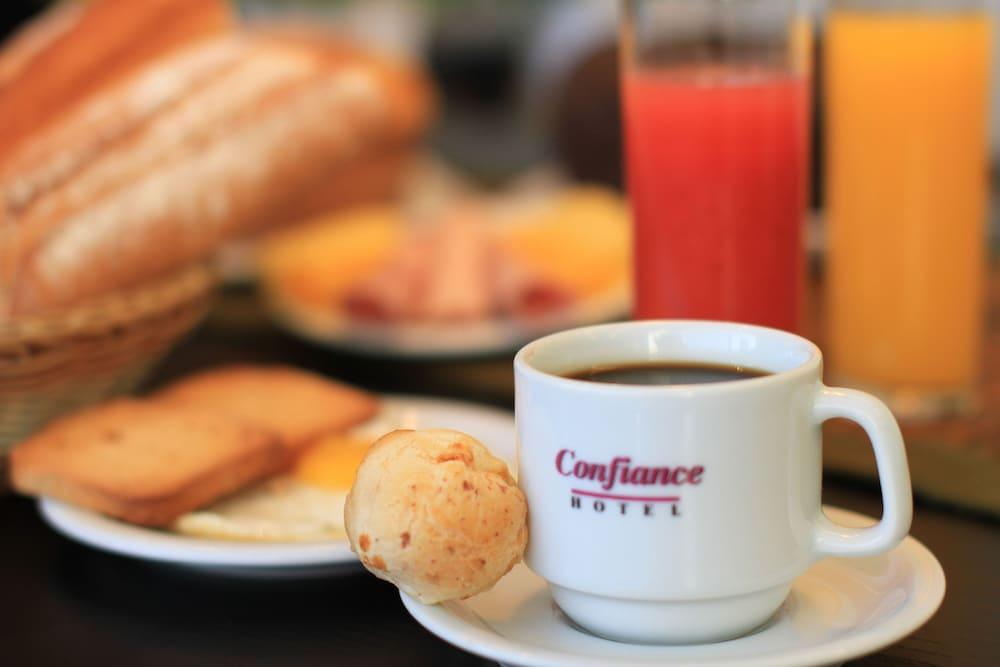 Hotel Confiance Batel Κουριτίμπα Εξωτερικό φωτογραφία