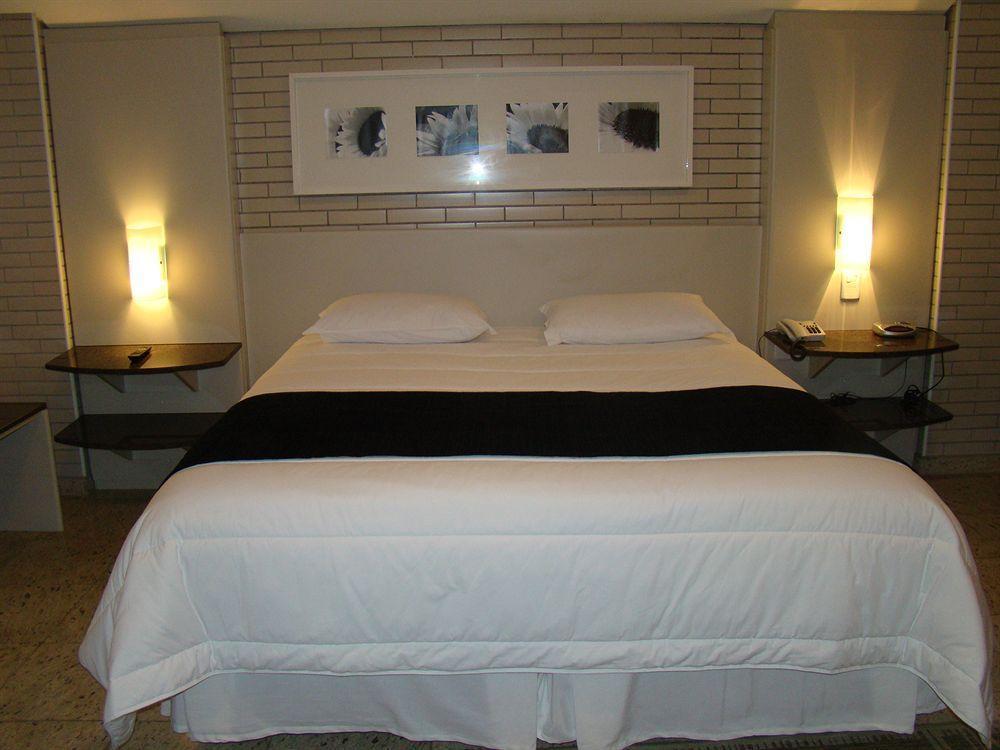 Hotel Confiance Batel Κουριτίμπα Εξωτερικό φωτογραφία