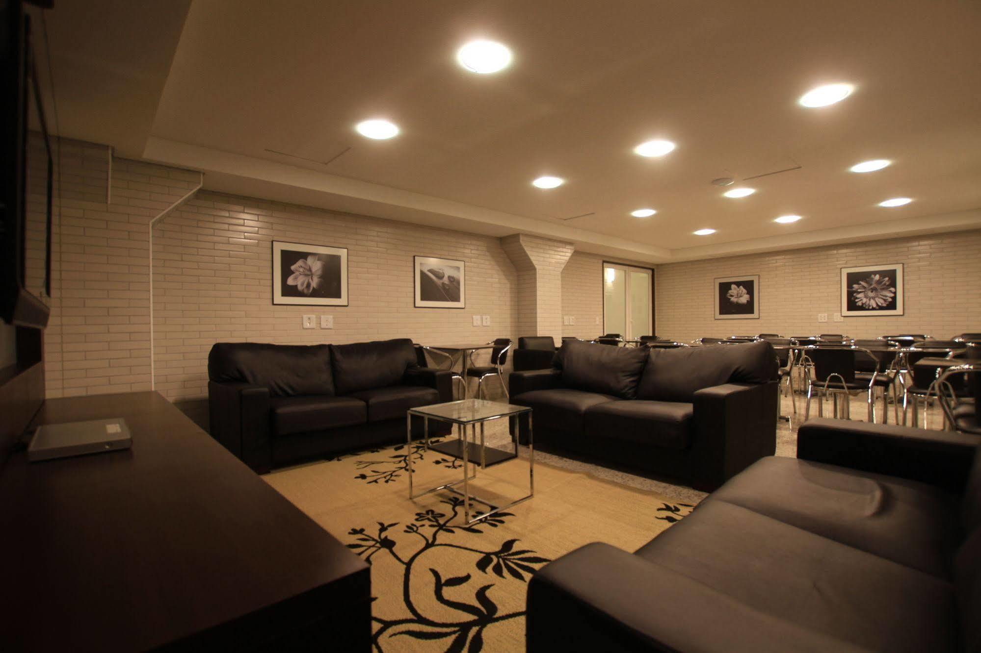 Hotel Confiance Batel Κουριτίμπα Εξωτερικό φωτογραφία
